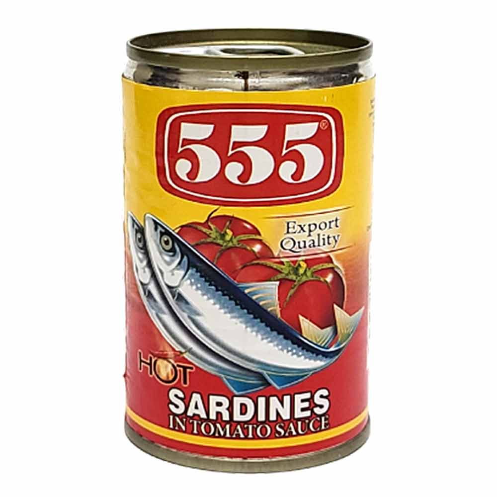 555 SARDINES IN TOMATO SAUCE WITH CHILLI 155G